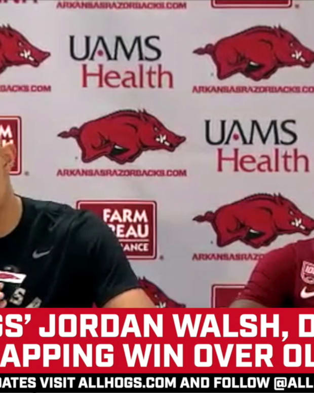 012123-Jordan Walsh-Davonte Davis-Ole Miss-ah